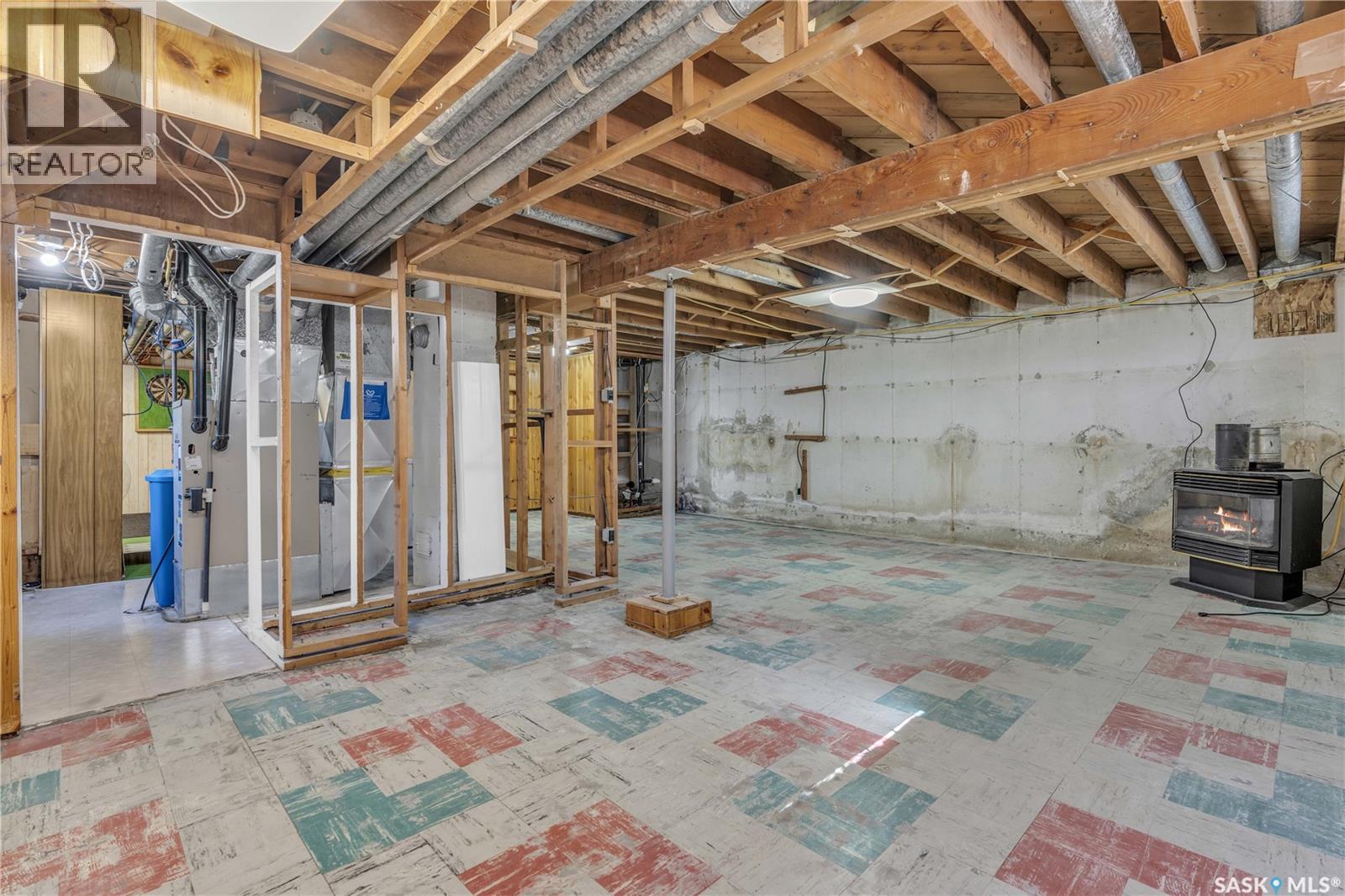 Photo 9 of 2656 Rothwell Street, Regina SK