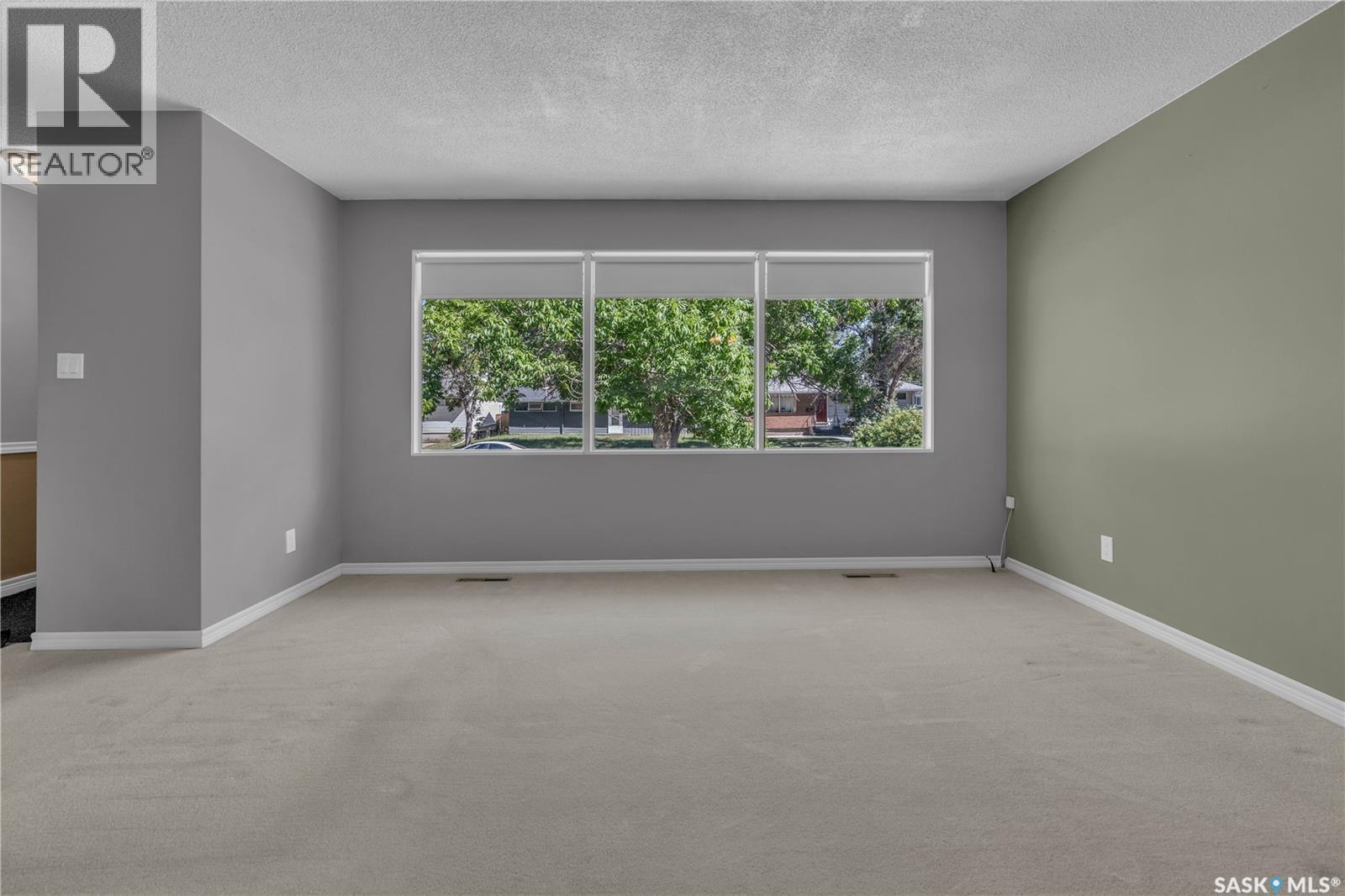 Photo 15 of 2656 Rothwell Street, Regina SK