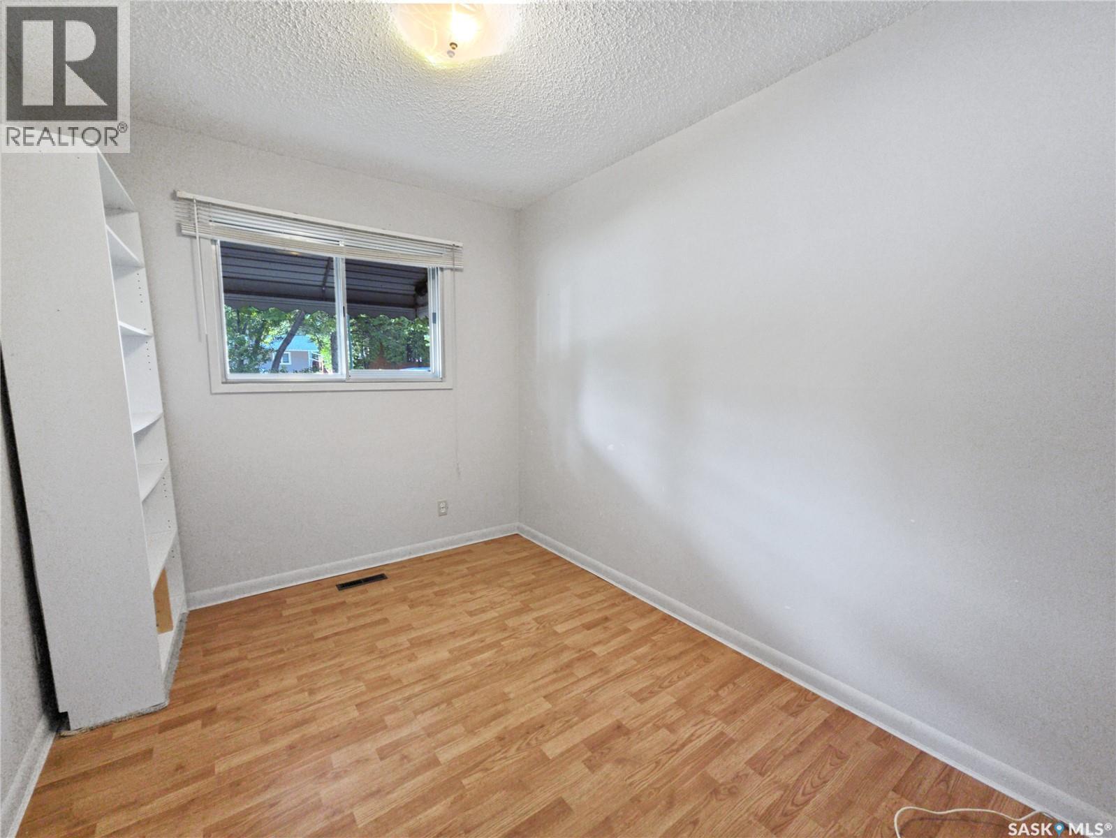 Photo 25 of 1658 Edward Avenue, Saskatoon SK