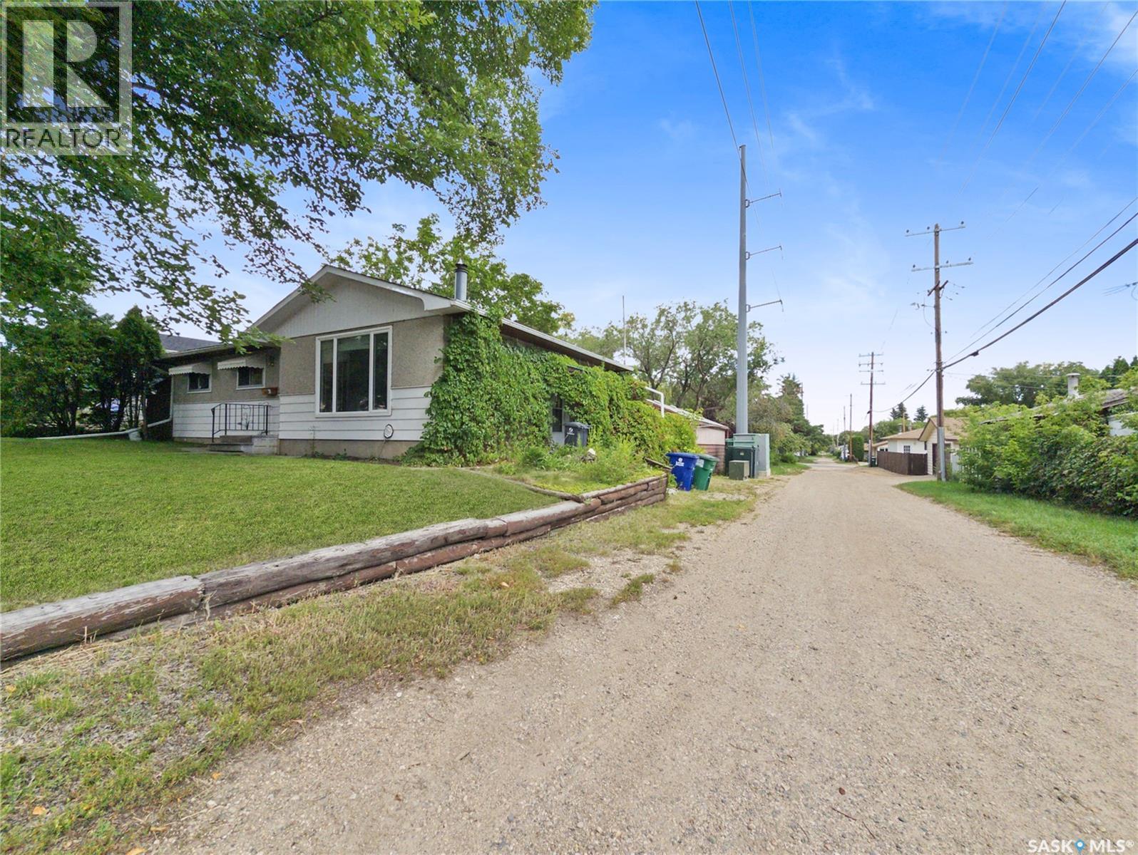 Photo 28 of 1658 Edward Avenue, Saskatoon SK