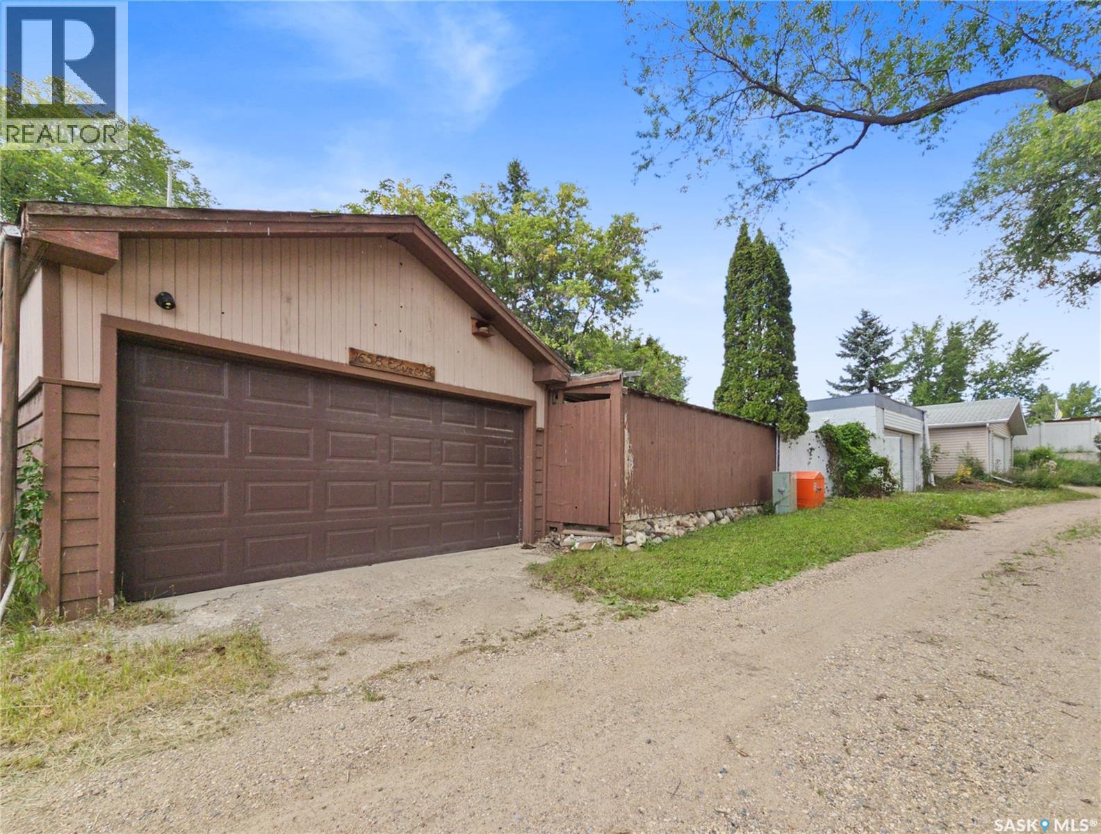 Photo 34 of 1658 Edward Avenue, Saskatoon SK