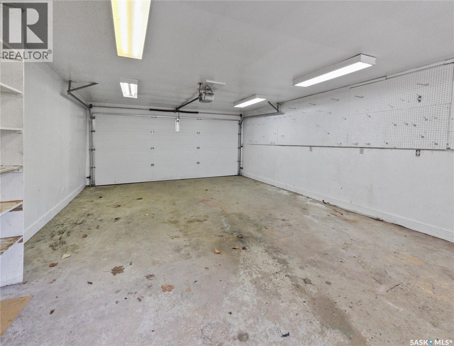 Photo 14 of 1658 Edward Avenue, Saskatoon SK