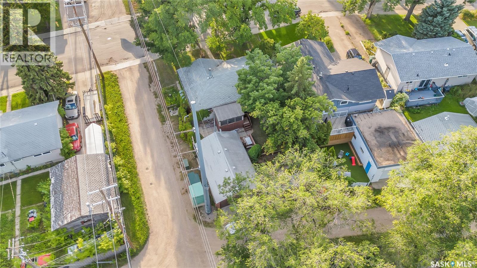 Photo 9 of 1658 Edward Avenue, Saskatoon SK
