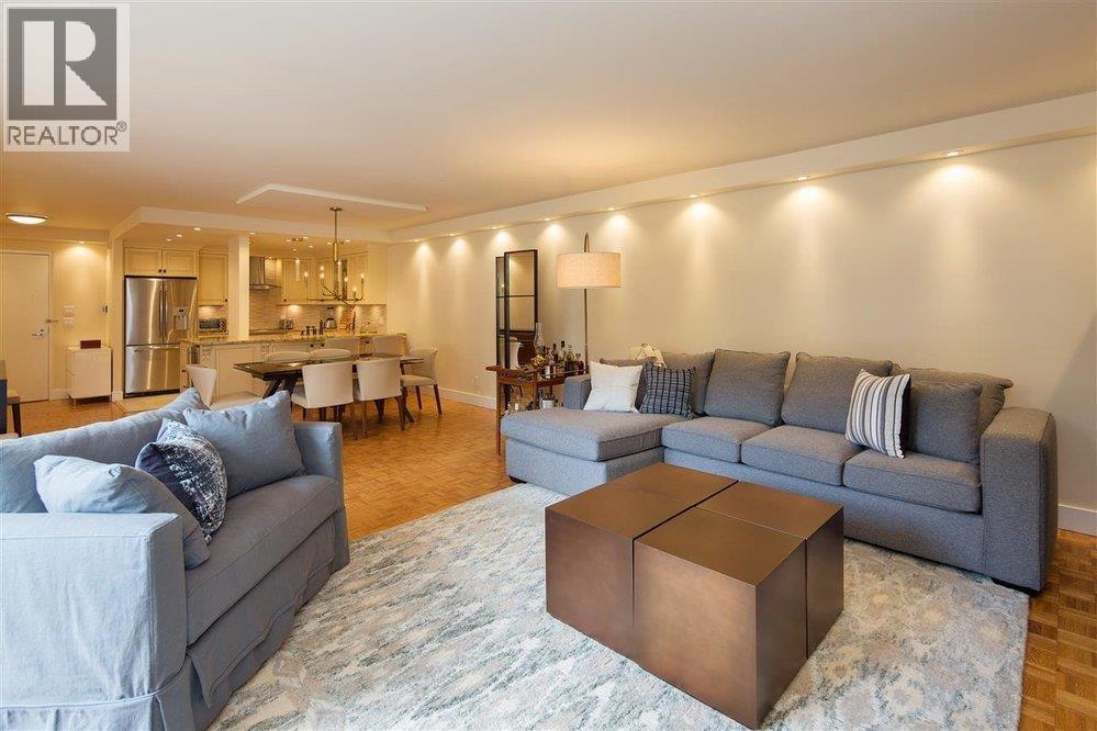 Photo 2 of 108 4900 Cartier Street, Vancouver BC