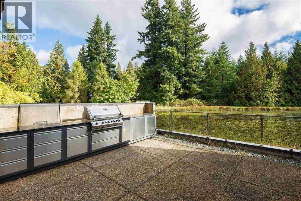 Photo 10 of 108 4900 Cartier Street, Vancouver BC