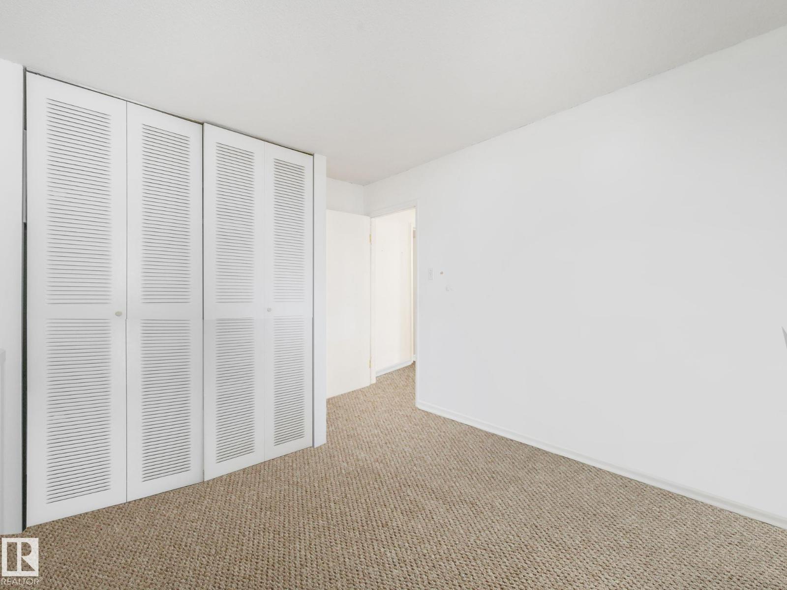 Photo 16 of 124 8604 Gateway Bv Nw, Edmonton AB