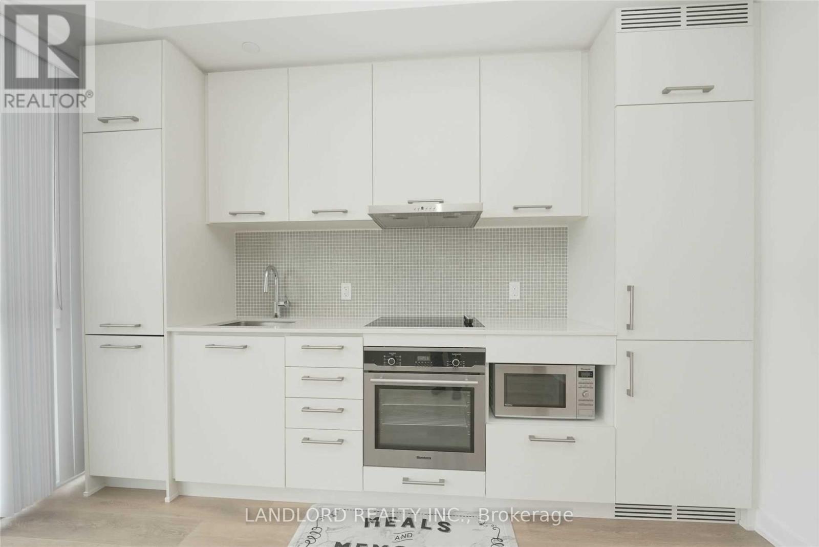 Photo 12 of 3507 87 Peter Street, Toronto ON