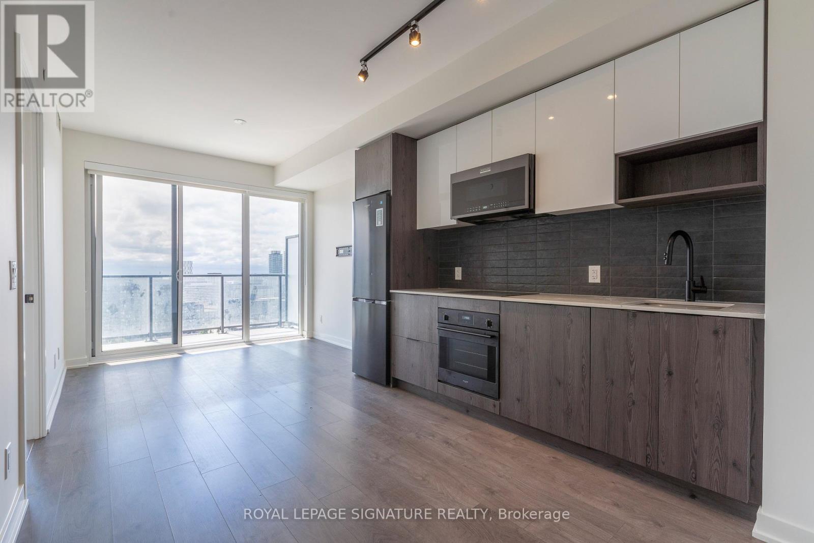 Photo 4 of 1804 5 Defries Street, Toronto ON