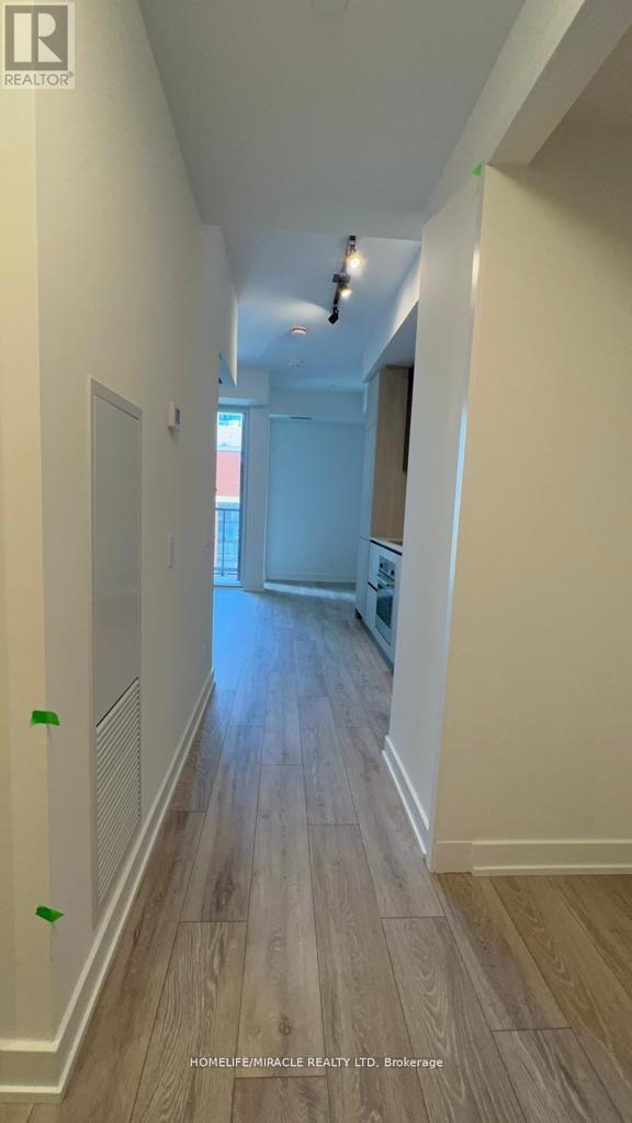 Photo 1 of 1311 108 Peter Street, Toronto ON