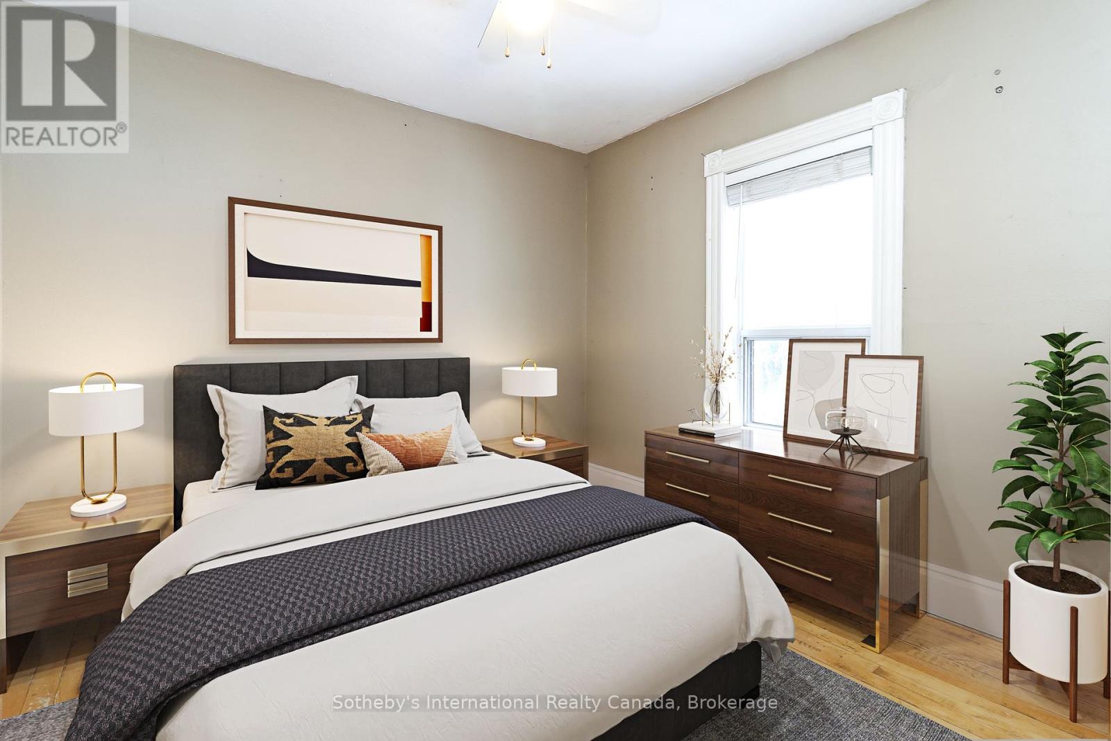 Photo 10 of 58 Cedar Street, Collingwood ON