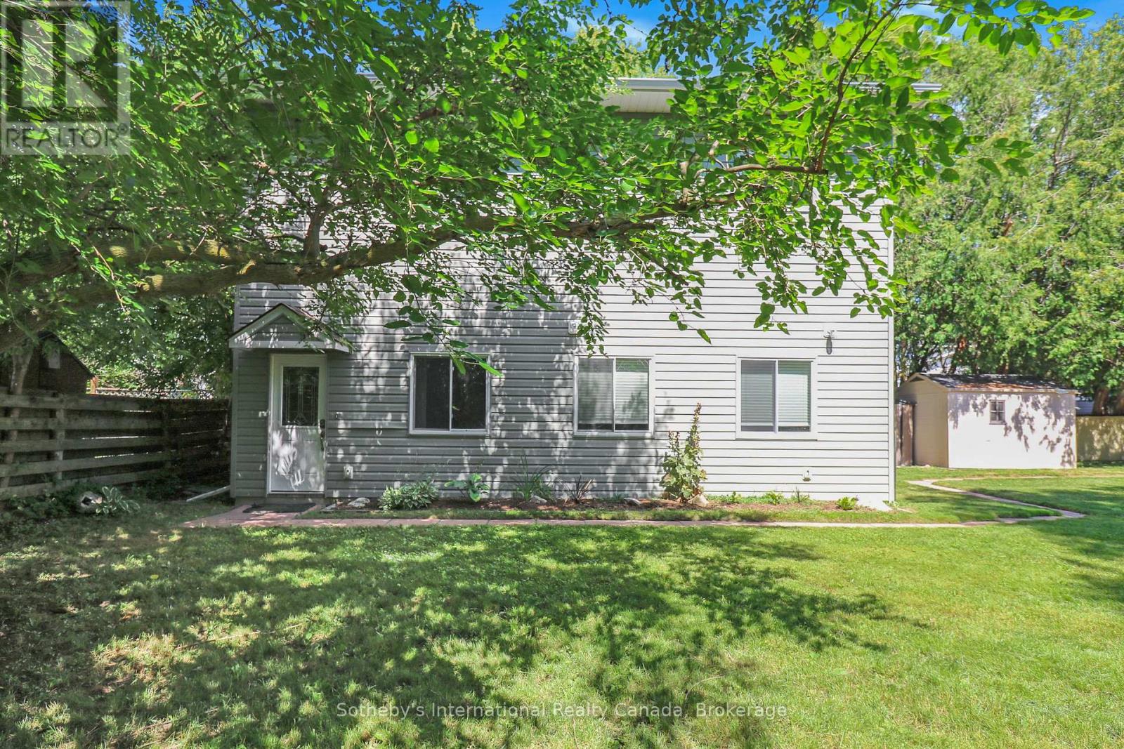 Photo 32 of 58 Cedar Street, Collingwood ON