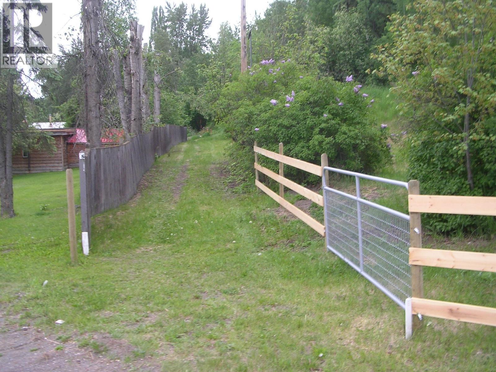 Photo 3 of 565 North Fraser Drive, Quesnel BC