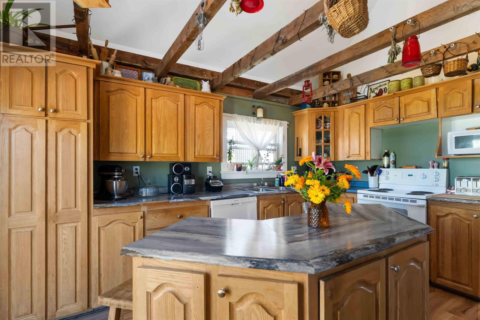 Property 14 of 42 of 113 Second Street