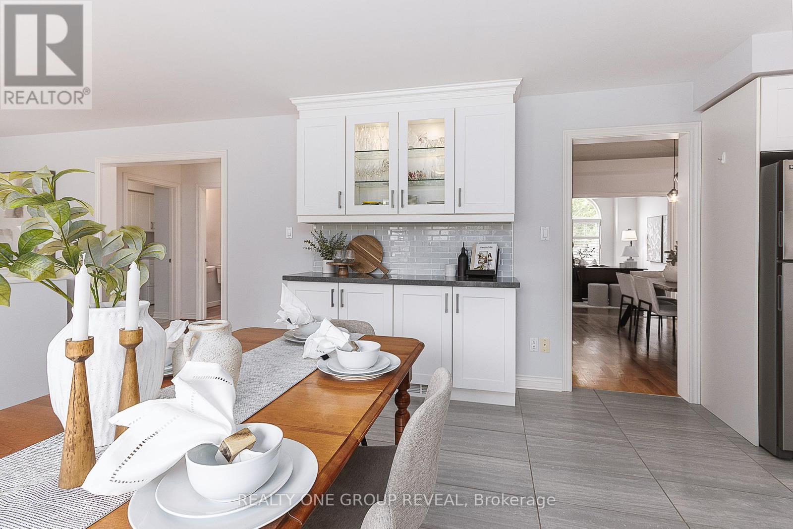 Photo 11 of 1003 Catskill Drive, Oshawa ON
