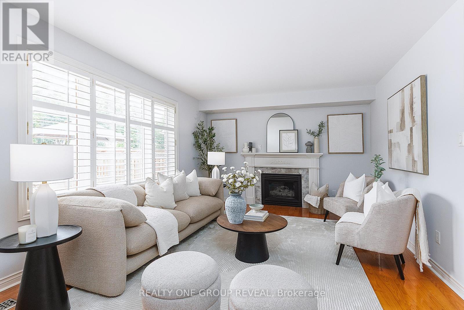 Photo 14 of 1003 Catskill Drive, Oshawa ON