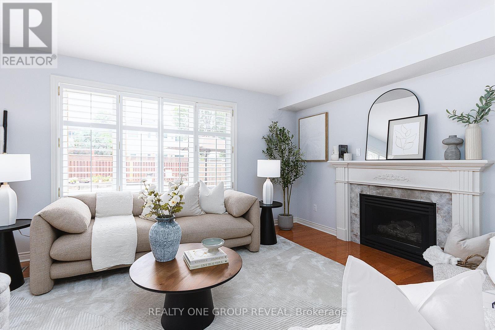 Photo 15 of 1003 Catskill Drive, Oshawa ON