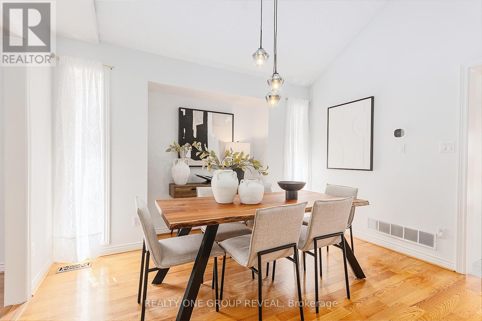 Photo 21 of 1003 Catskill Drive, Oshawa ON