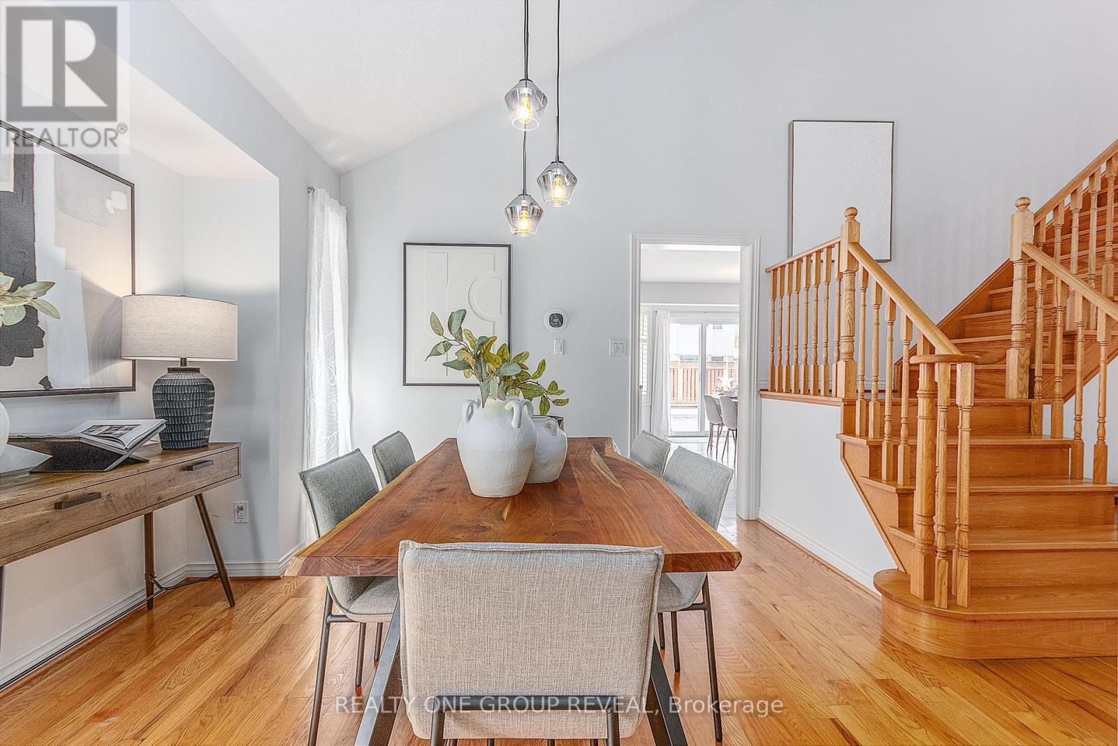 Photo 22 of 1003 Catskill Drive, Oshawa ON