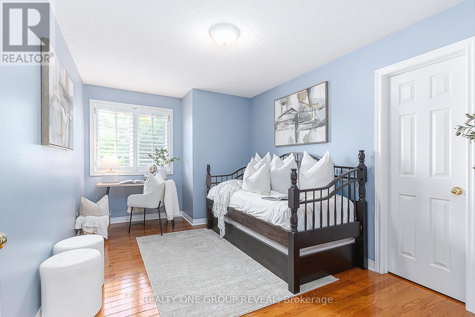Photo 33 of 1003 Catskill Drive, Oshawa ON
