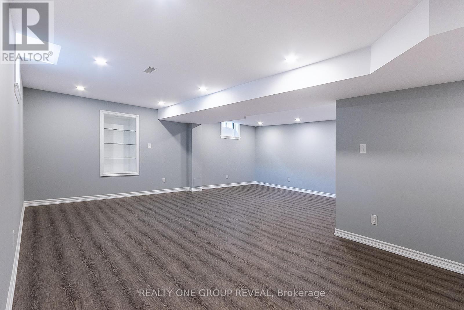 Photo 38 of 1003 Catskill Drive, Oshawa ON