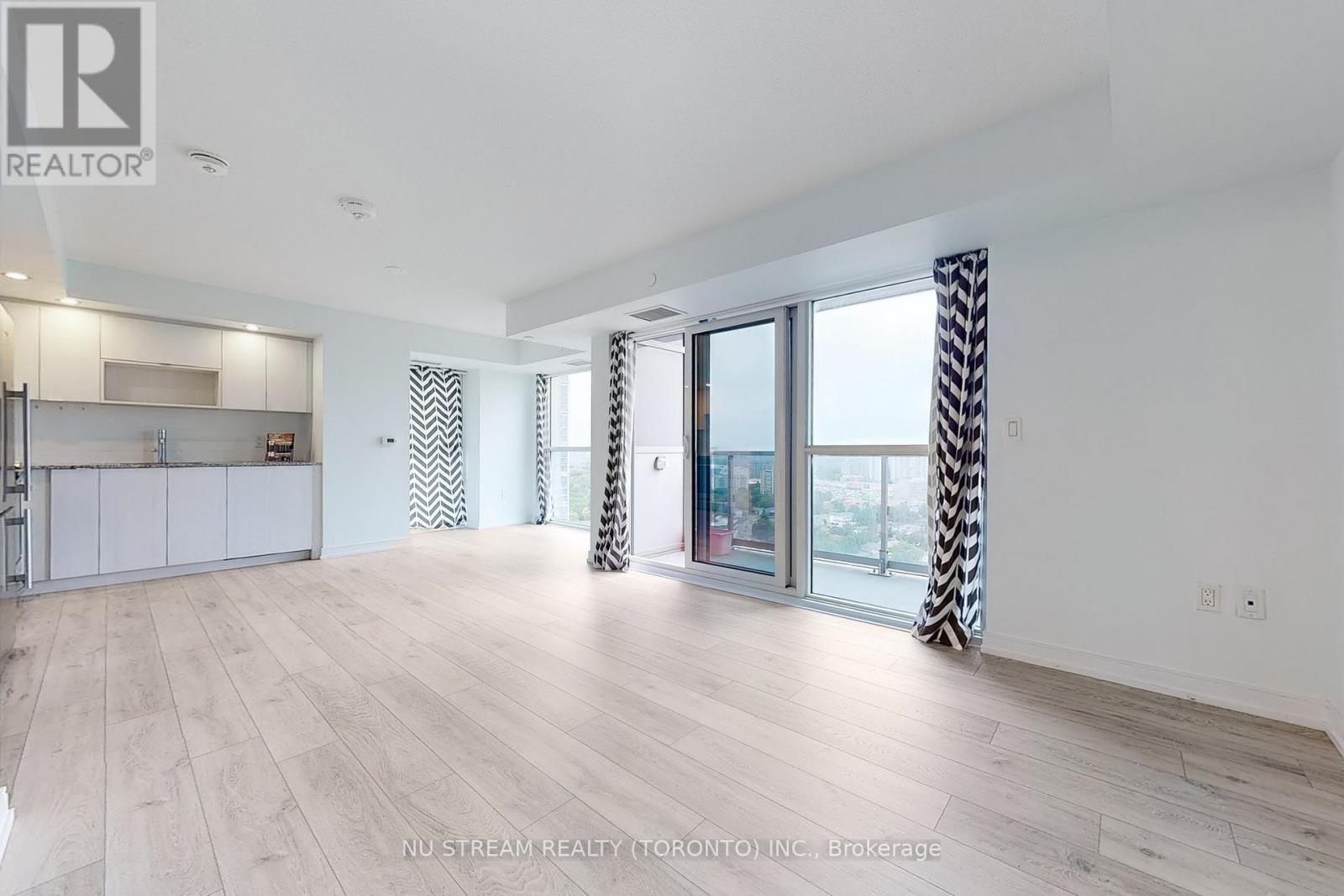 Photo 8 of 2403 225 Village Green Square, Toronto ON