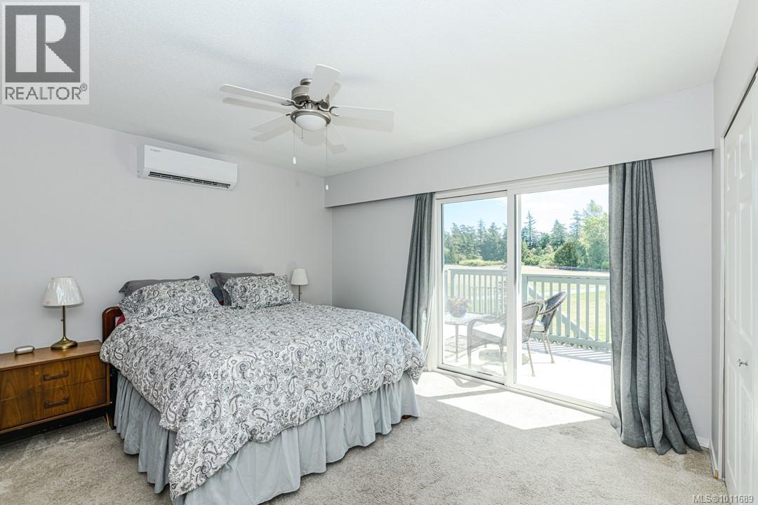 128 Paddock Pl, View Royal
