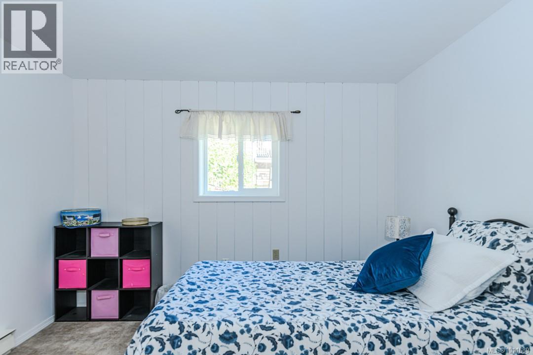 128 Paddock Pl, View Royal