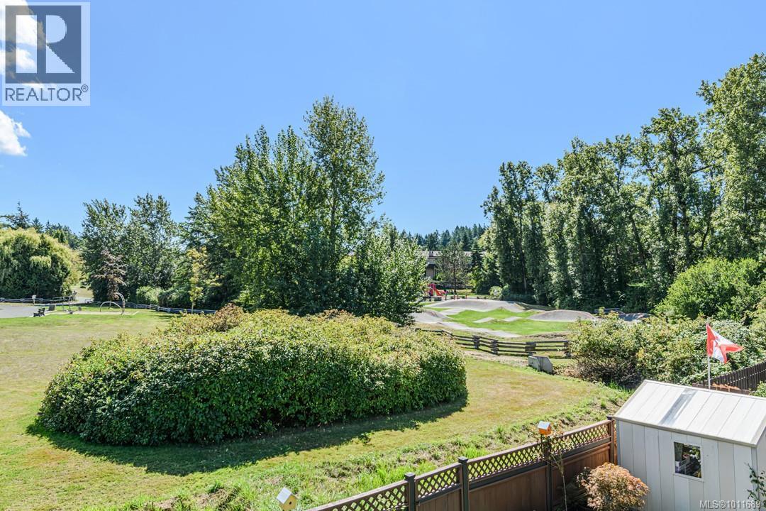 128 Paddock Pl, View Royal