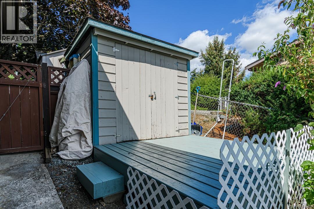 128 Paddock Pl, View Royal