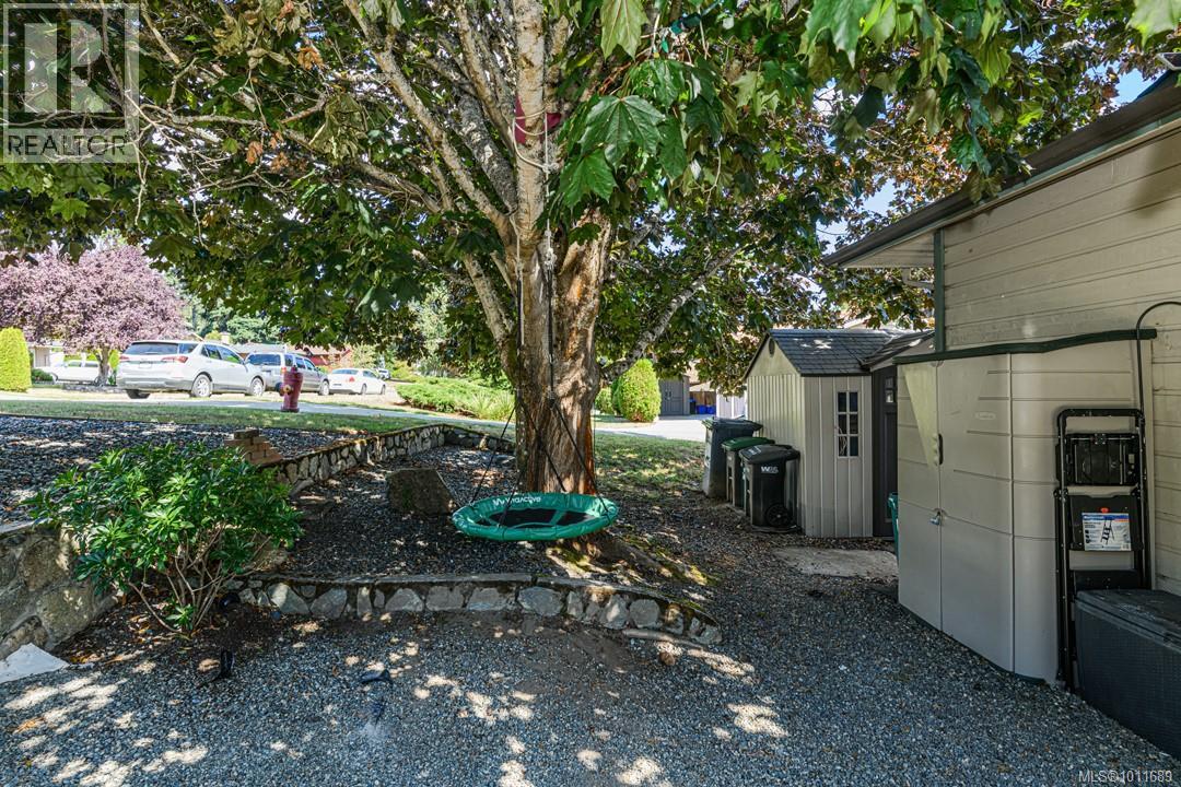 128 Paddock Pl, View Royal