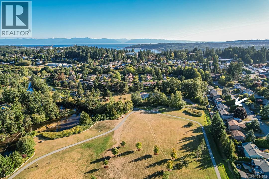 128 Paddock Pl, View Royal