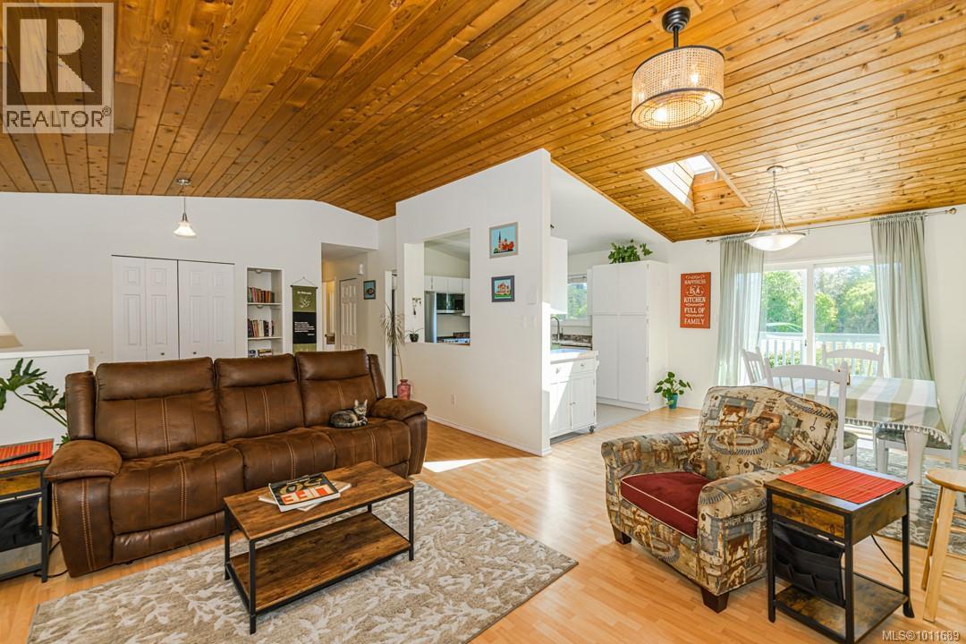 128 Paddock Pl, View Royal