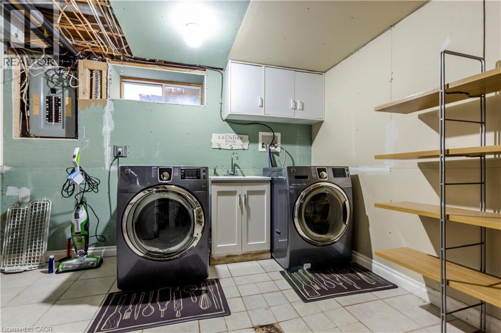 Photo 39 of 15 Gilcrest Street, Hamilton ON