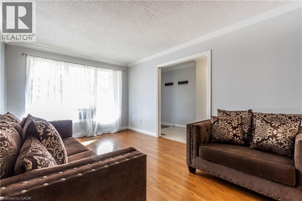 Photo 9 of 15 Gilcrest Street, Hamilton ON