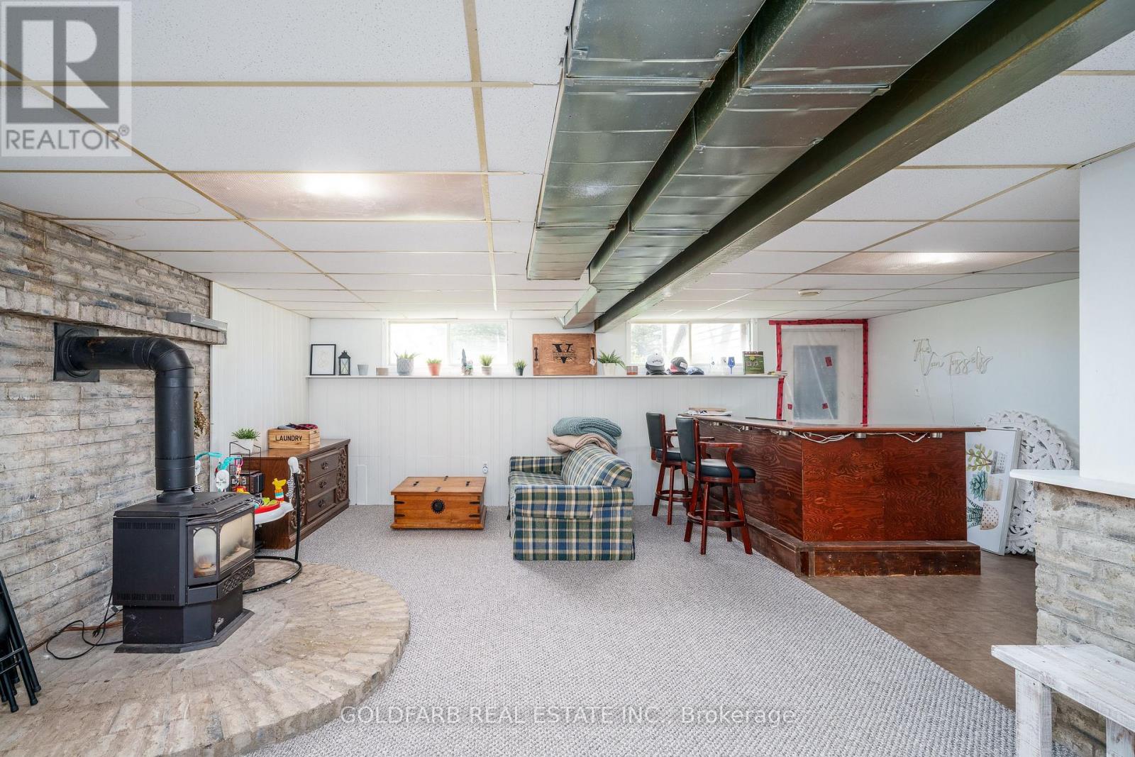 Photo 25 of 1635 Innisfil Beach Road, Innisfil ON