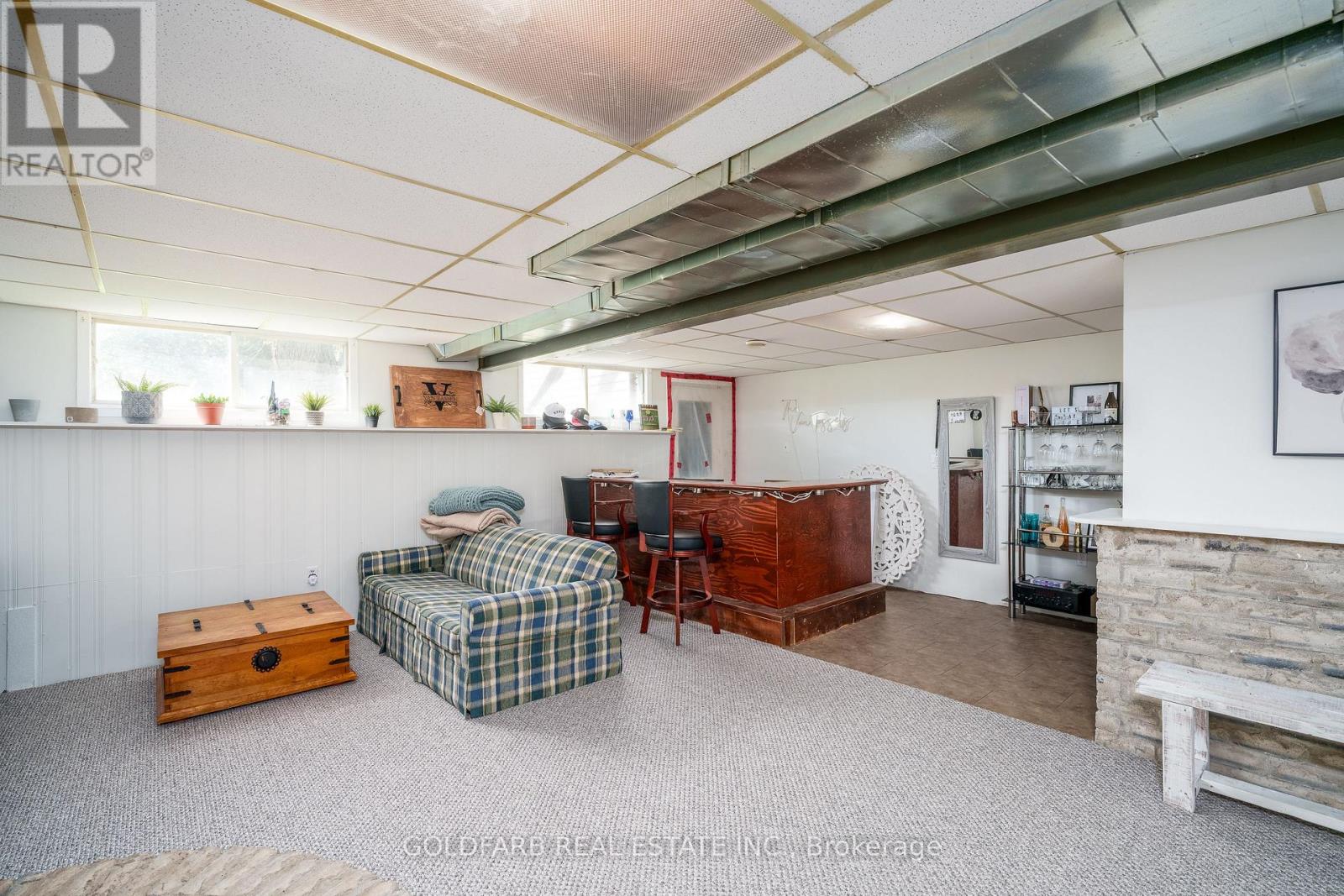Photo 26 of 1635 Innisfil Beach Road, Innisfil ON