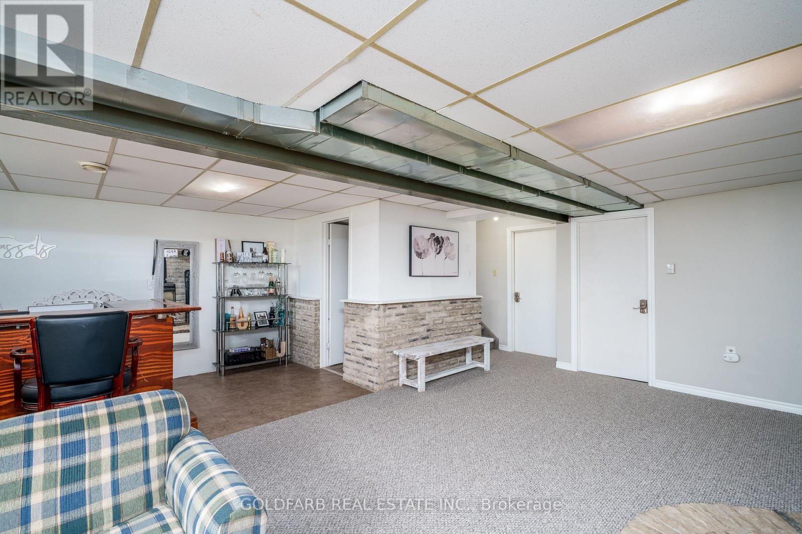 Photo 29 of 1635 Innisfil Beach Road, Innisfil ON