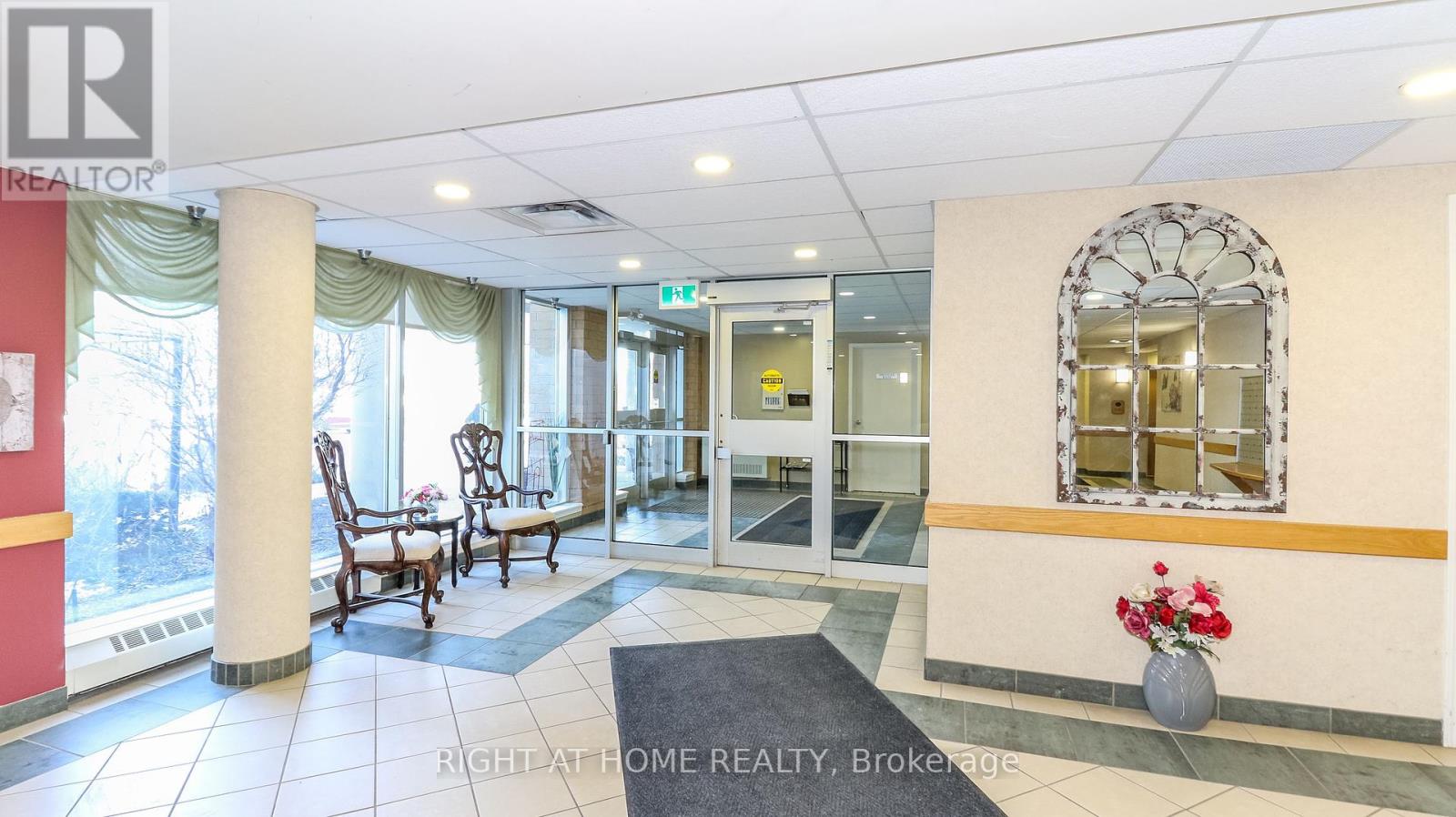 #417 94 DEAN AVENUE - 9