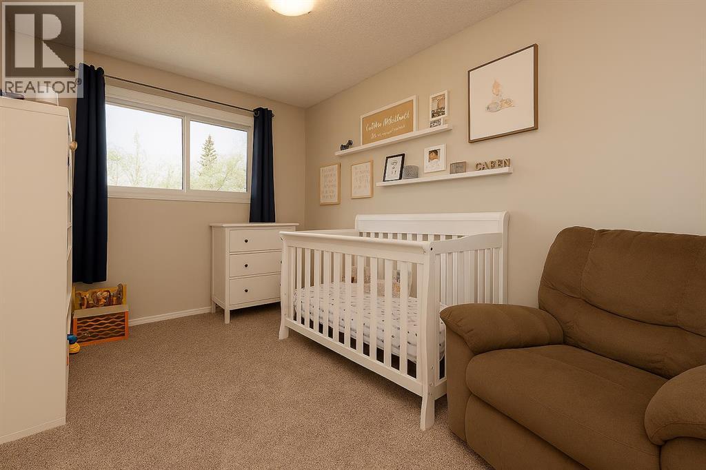 Photo 10 of 9507 98 Street, Sexsmith AB