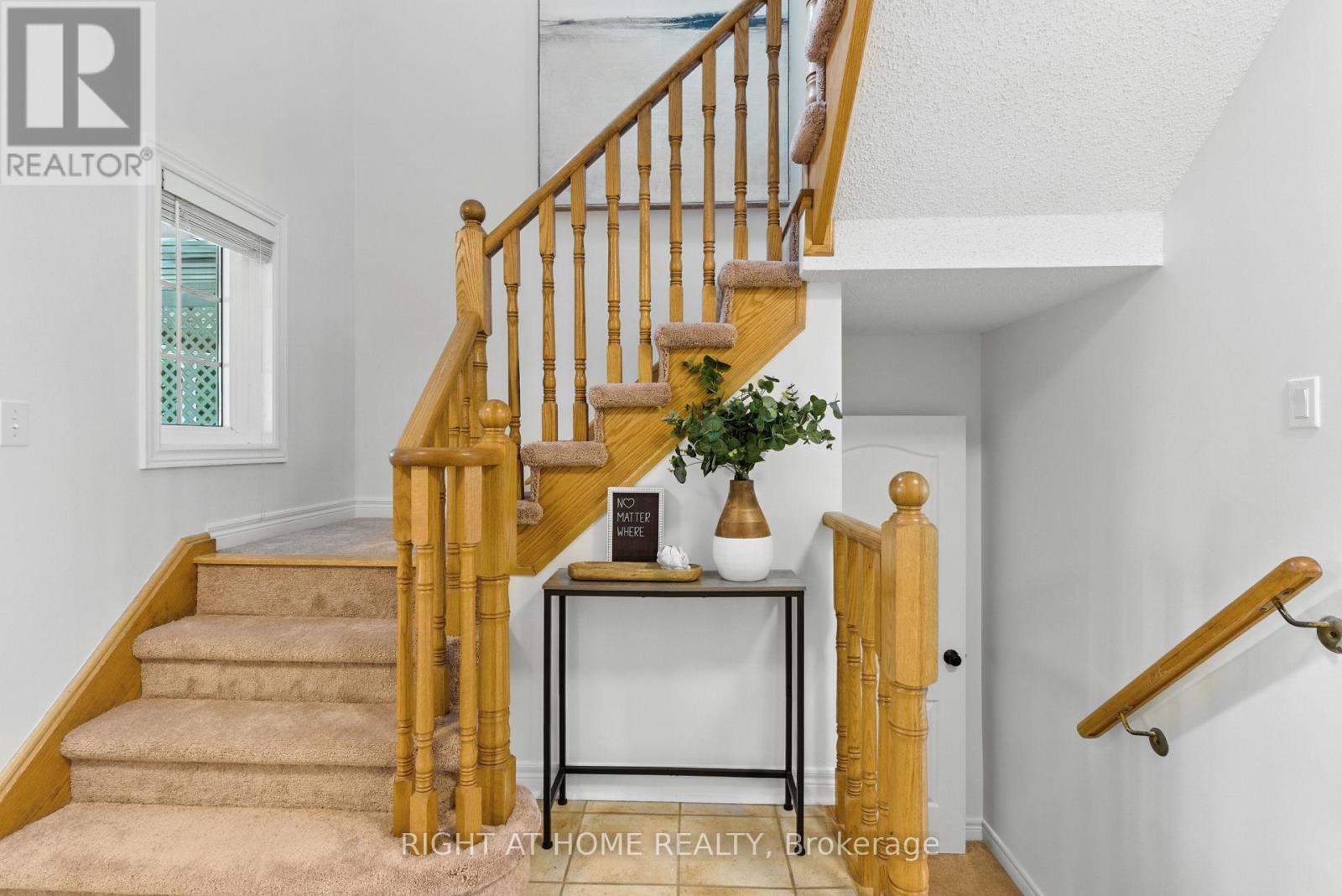 Photo 39 of 61 Corianne Avenue, Whitby ON
