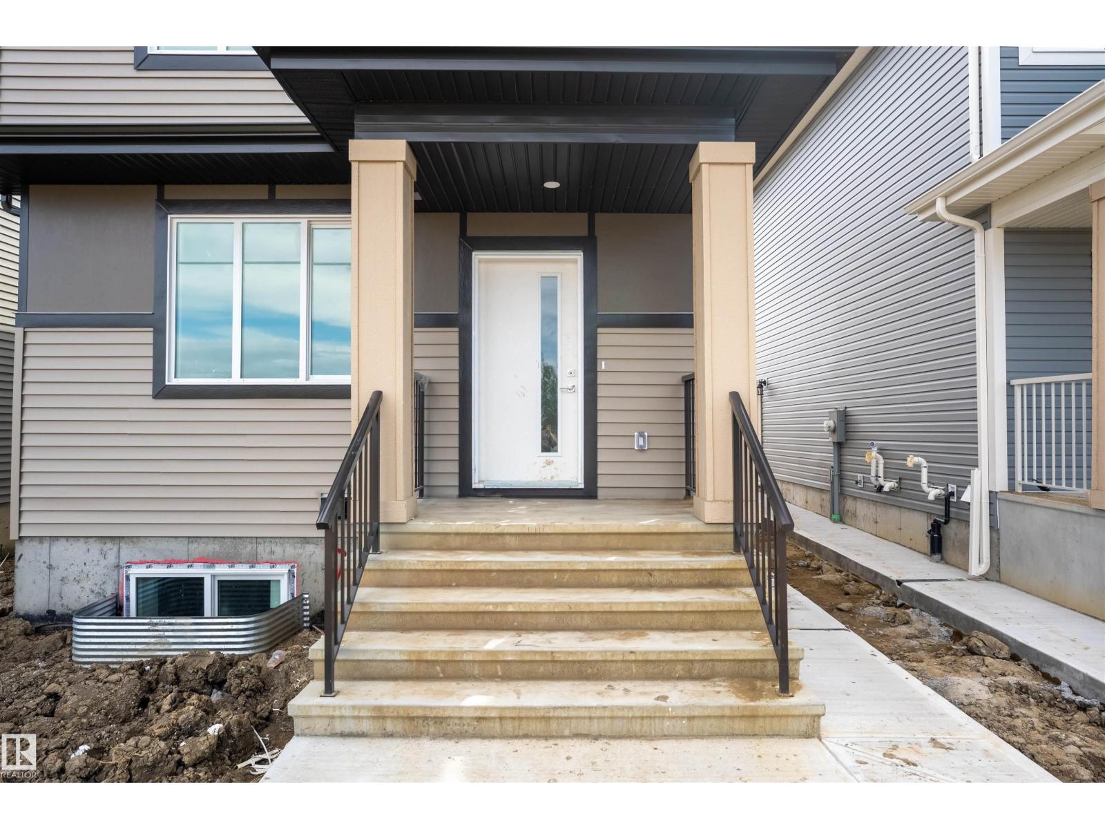 Photo 38 of 76 Patriot Wy, Spruce Grove AB