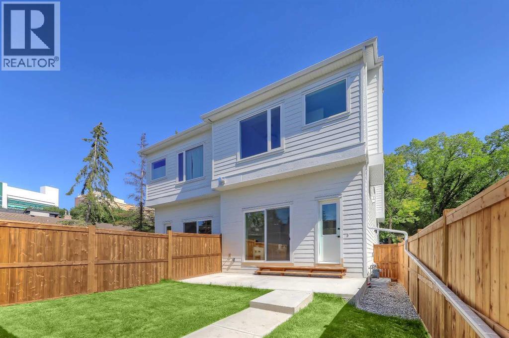 Single Family House for Sale in   Street NW Parkdale Calgary 