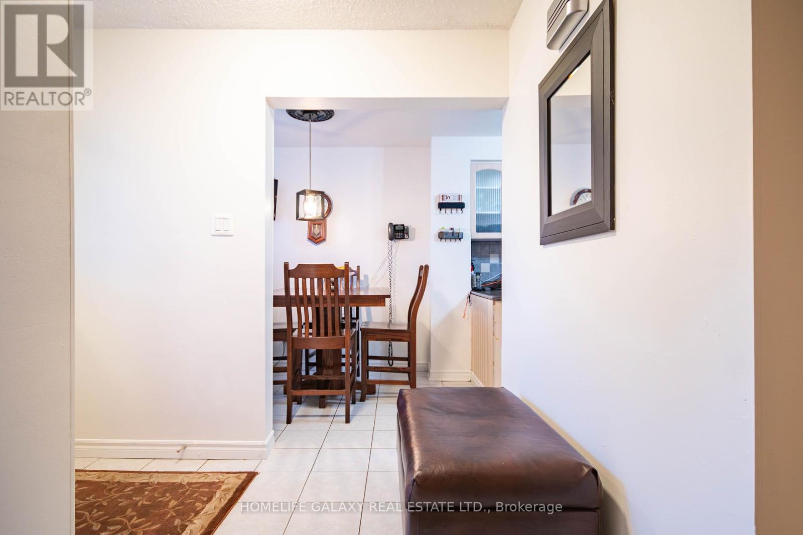 Photo 10 of 1846 Cricket Lane, Pickering ON