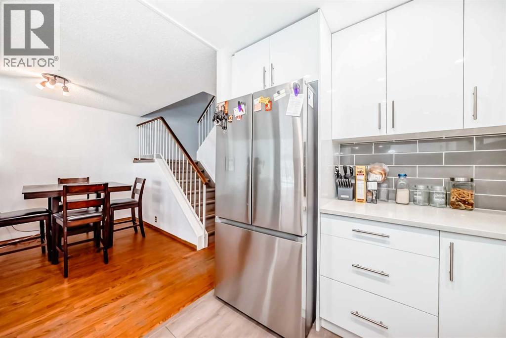 Single Family House for Sale in   Berwick Crescent NW Beddington Heights Calgary 