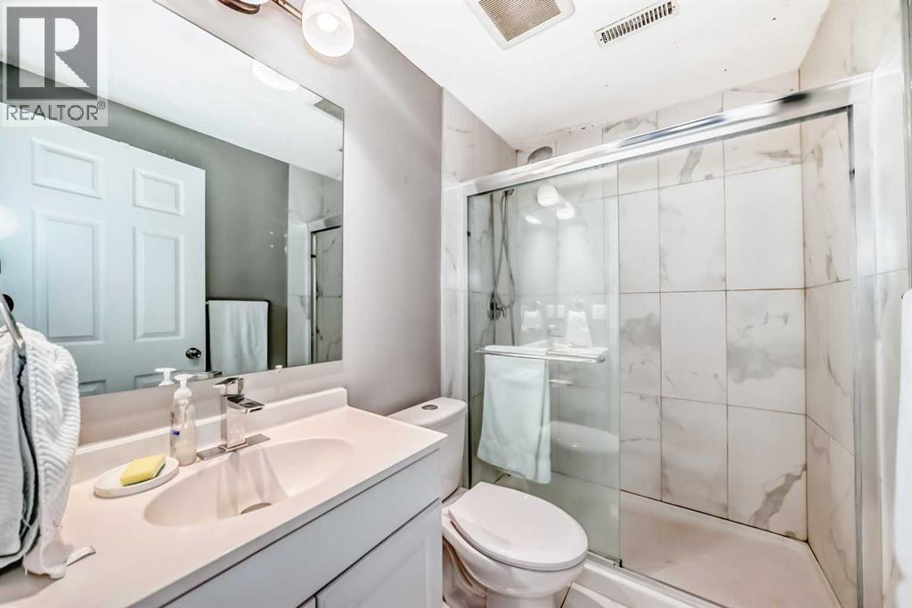 Single Family House for Sale in   Berwick Crescent NW Beddington Heights Calgary 