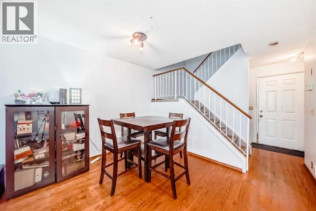 Single Family House for Sale in   Berwick Crescent NW Beddington Heights Calgary 