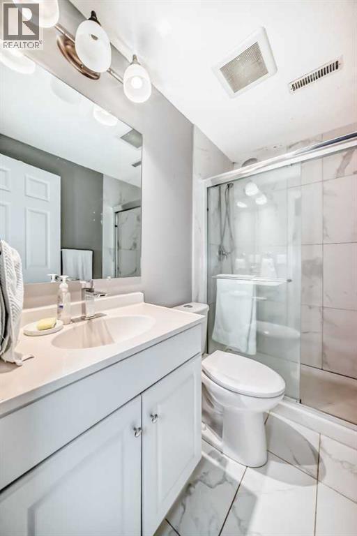 Single Family House for Sale in   Berwick Crescent NW Beddington Heights Calgary 