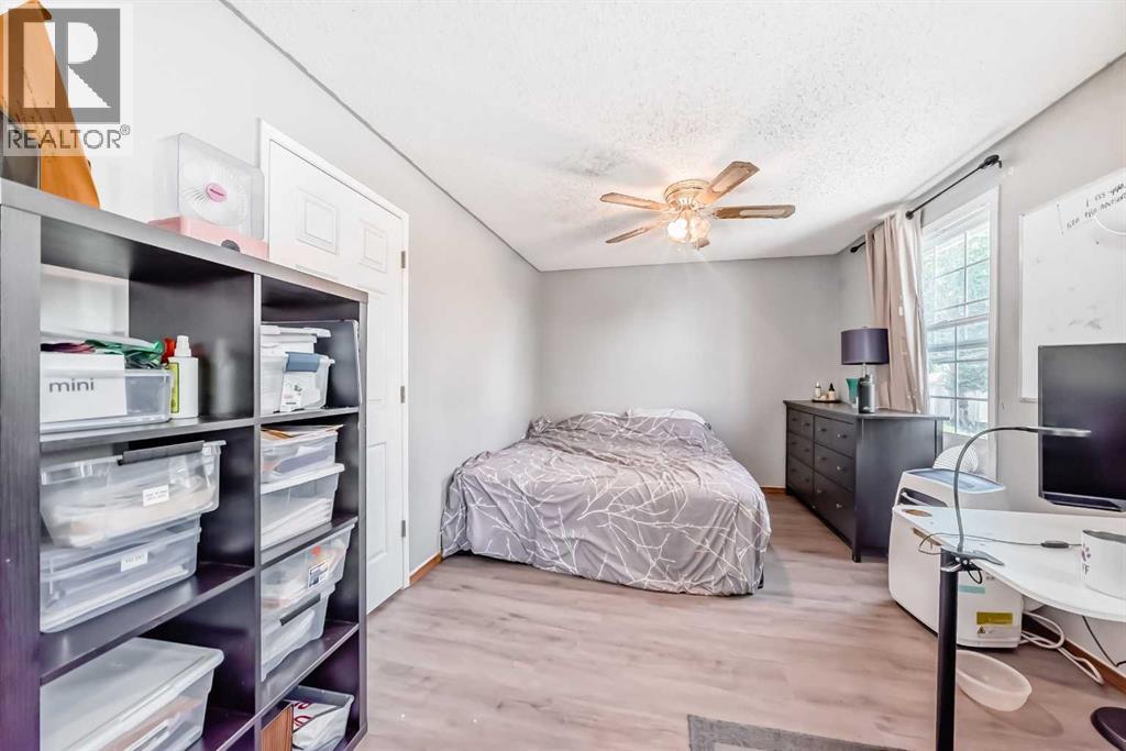 Single Family House for Sale in   Berwick Crescent NW Beddington Heights Calgary 