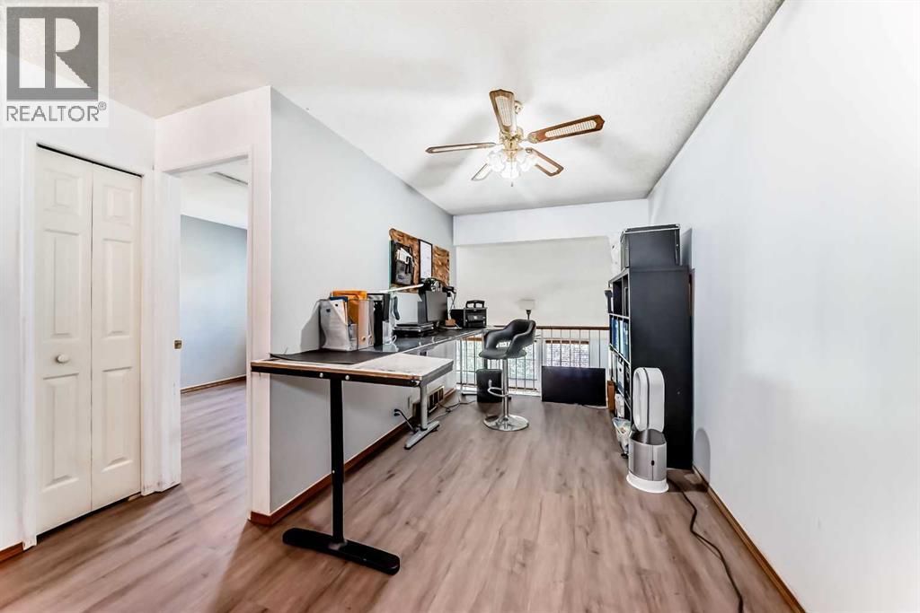 Single Family House for Sale in   Berwick Crescent NW Beddington Heights Calgary 