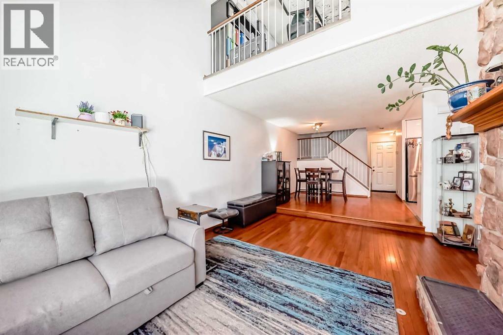 Single Family House for Sale in   Berwick Crescent NW Beddington Heights Calgary 
